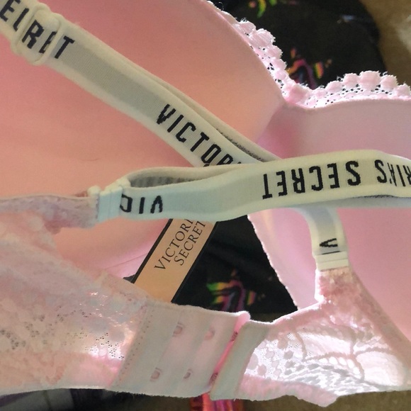 32DD Victoria Secret Bra - Picture 6 of 6